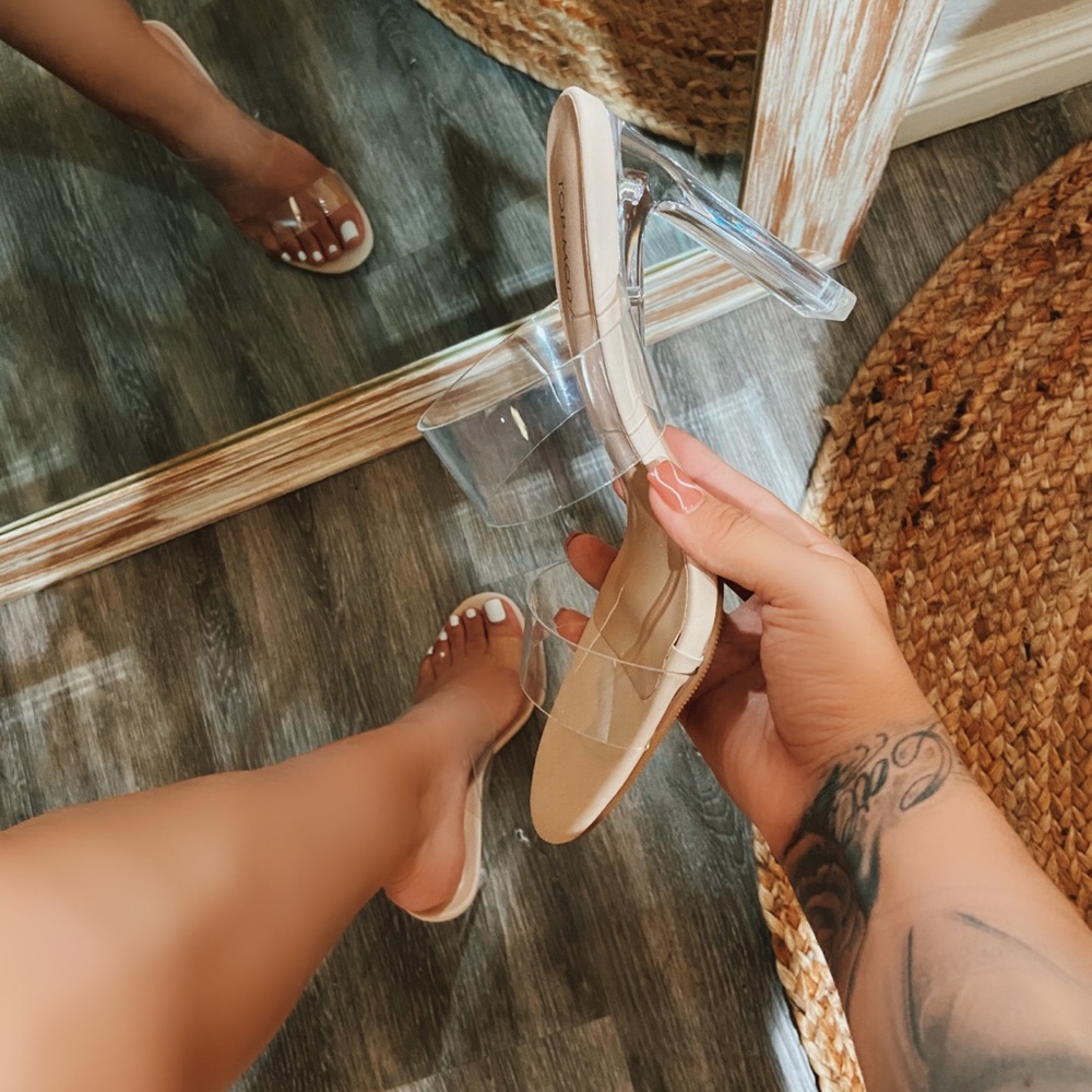 Ionic Heels